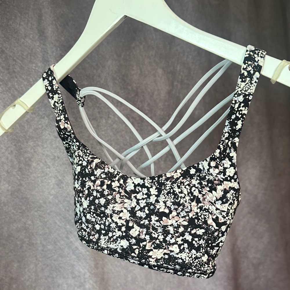 Lululemon Athletica Black and White Floral Sports Bra